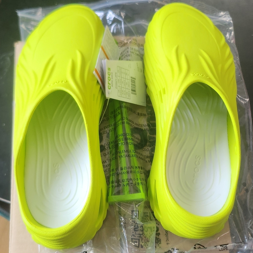 CROCS ECHO WAVE  Limited Edition Colour Mens 10 - Picture 3 of 5